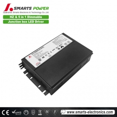 Controlador LED de voltaje constante de 24 voltios.