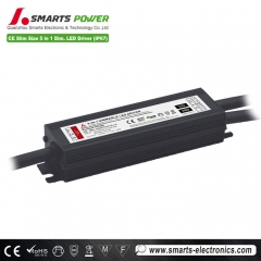 Controlador LED regulable 5 en 1 de 12 V y 36 W