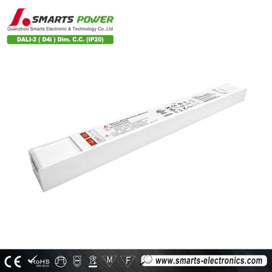 Controlador LED de corriente constante de 700 mA