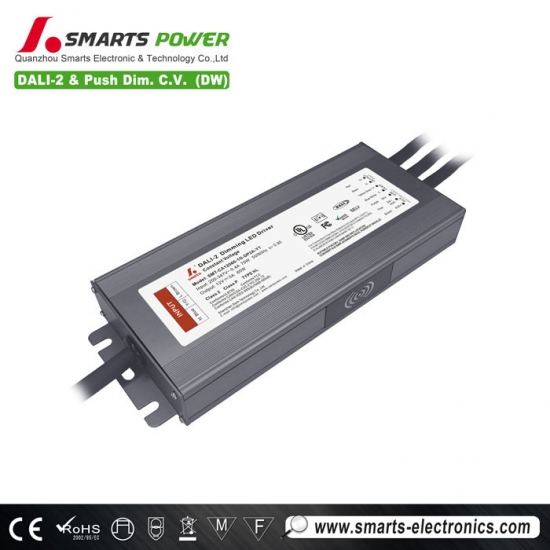 Fuente de alimentación LED impermeable de 12 V y 60 W